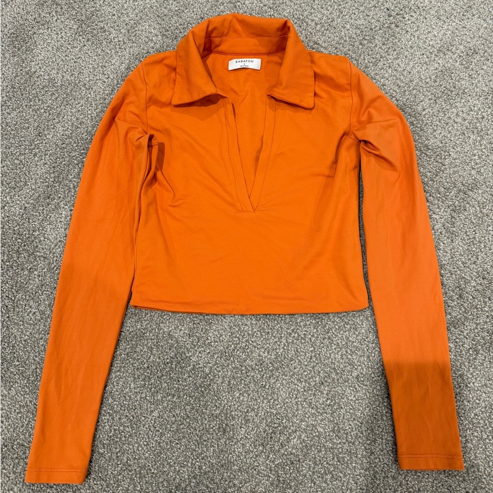 Aritzia Babaton Contour Orange Long Sleeve Fitted Crop Shirt